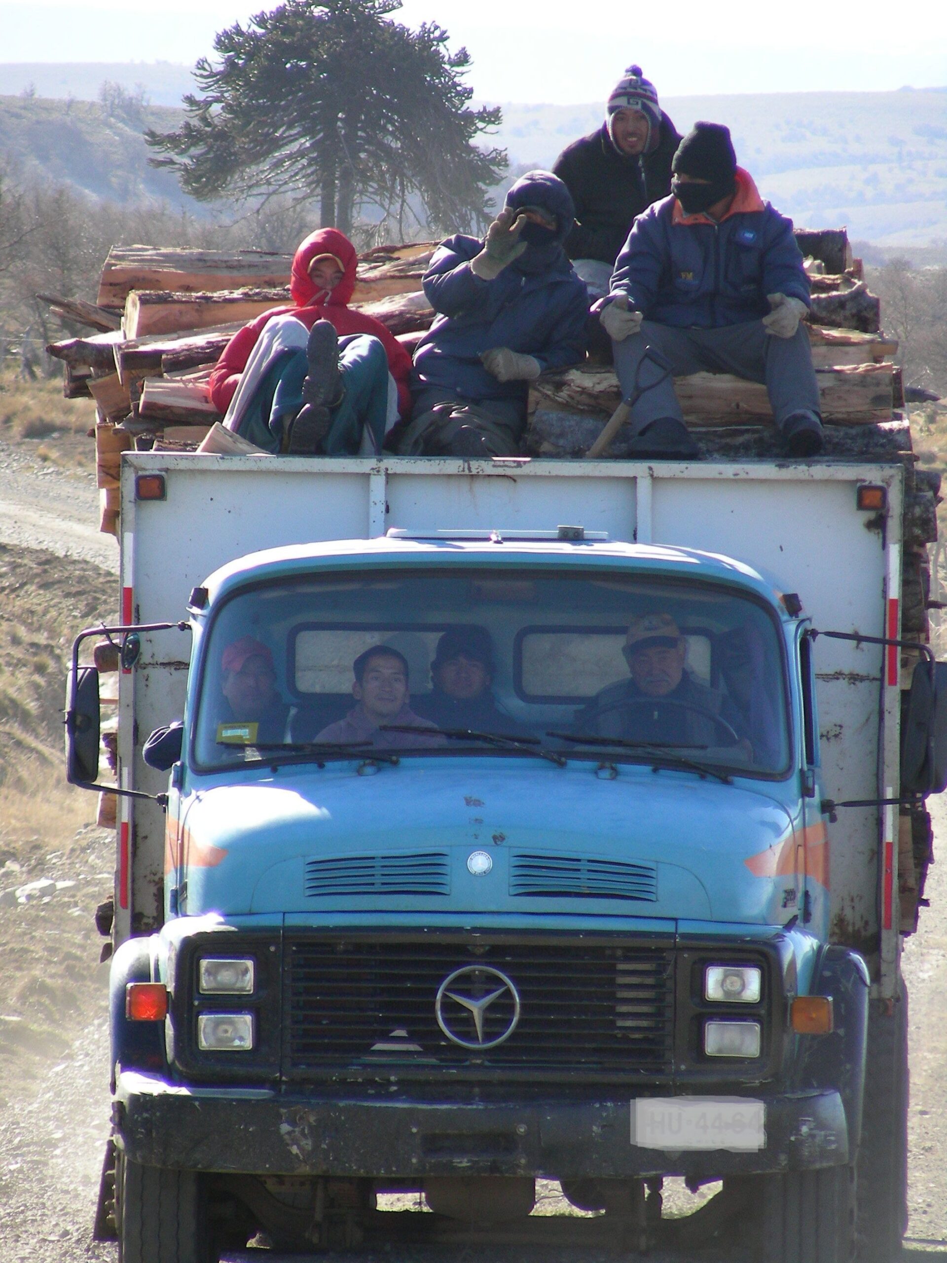 firewood truck blur1